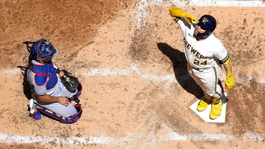Brewers Fall To Royals In 11-1 Home Opener Defeat Brewers Fall To Royals In 11-1 Home Opener Defeat