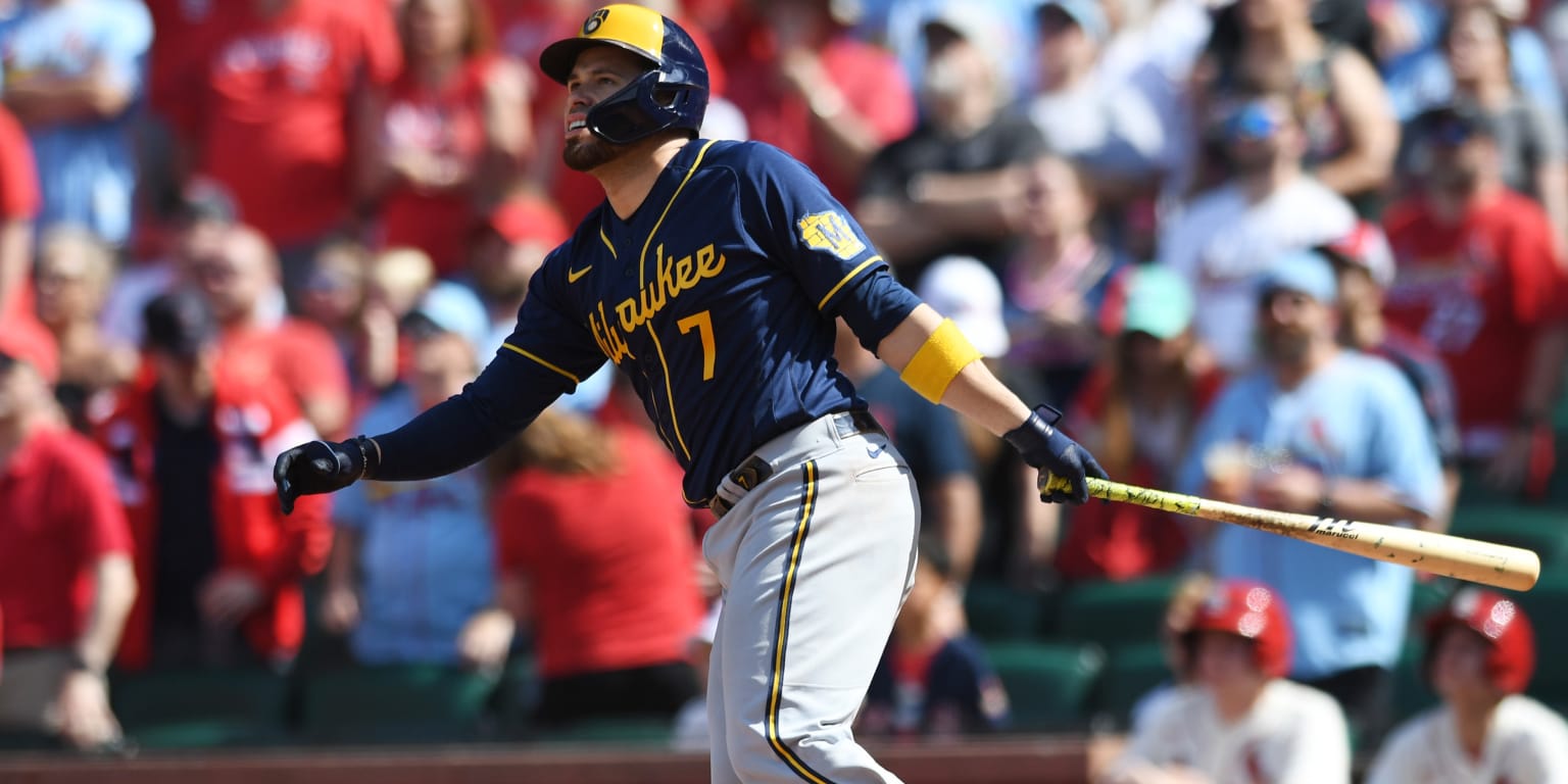 Brewers' Record-Setting Nine Stolen Bases Power Win Against A's