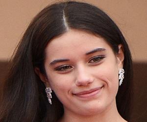 Ella Bleu Travolta: 24-Year-Old Unveils Dazzling Makeover Ella Bleu Travolta: 24-Year-Old Unveils Dazzling Makeover
