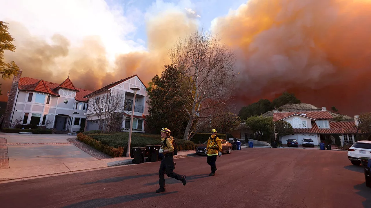 Los Angeles Palisades Fire: A List Of Celebrities Whose Homes Were Damaged Or Destroyed Los Angeles Palisades Fire: A List Of Celebrities Whose Homes Were Damaged Or Destroyed