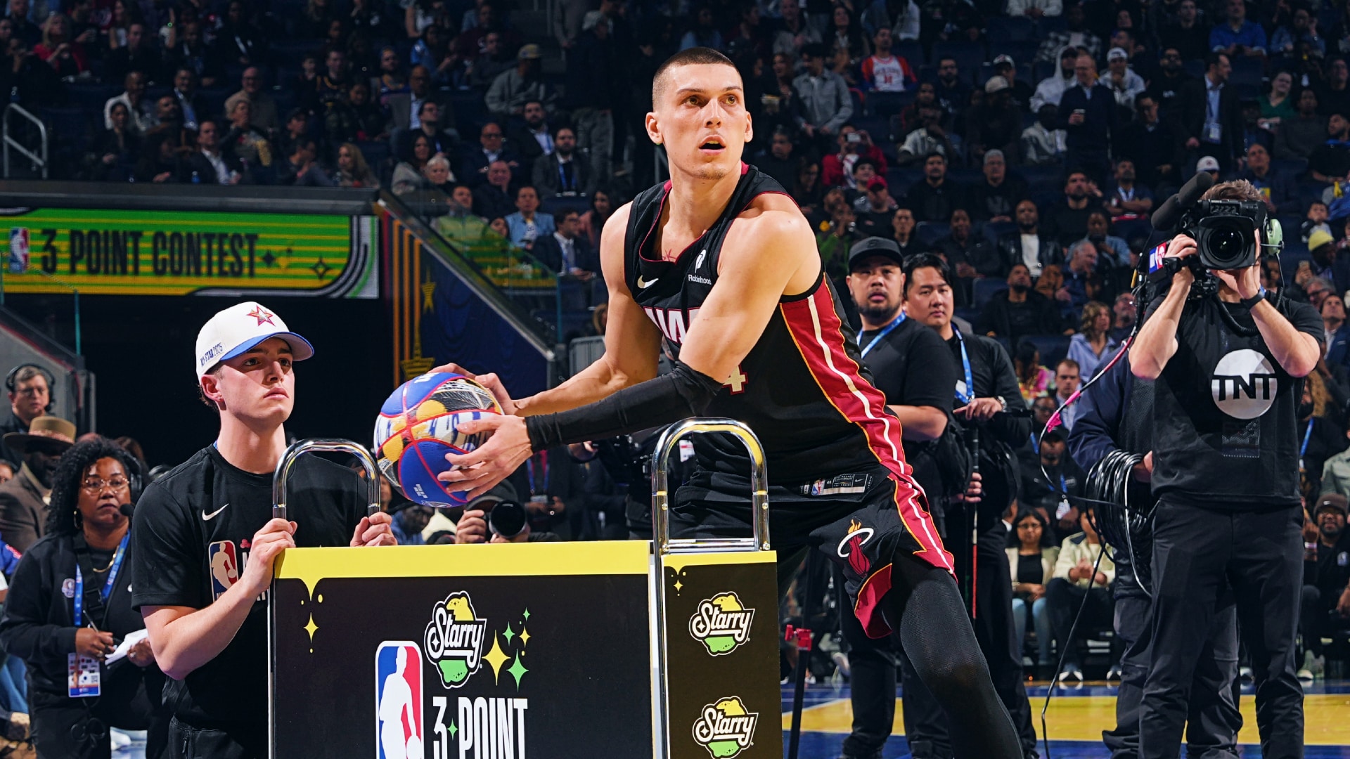 NBA 3-Point Contest Winner: Tyler Herro's Close Victory Against Buddy Hield NBA 3-Point Contest Winner: Tyler Herro's Close Victory Against Buddy Hield