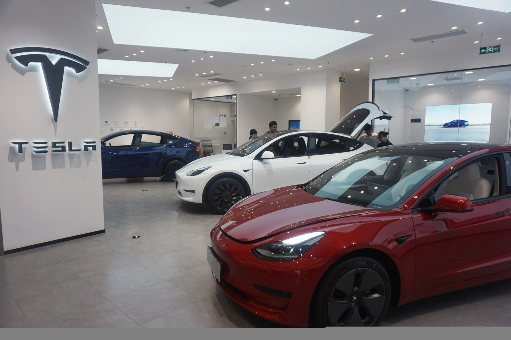 Tesla Q1 Profit Fall: Political Backlash And Its Effect On The Company Tesla Q1 Profit Fall: Political Backlash And Its Effect On The Company