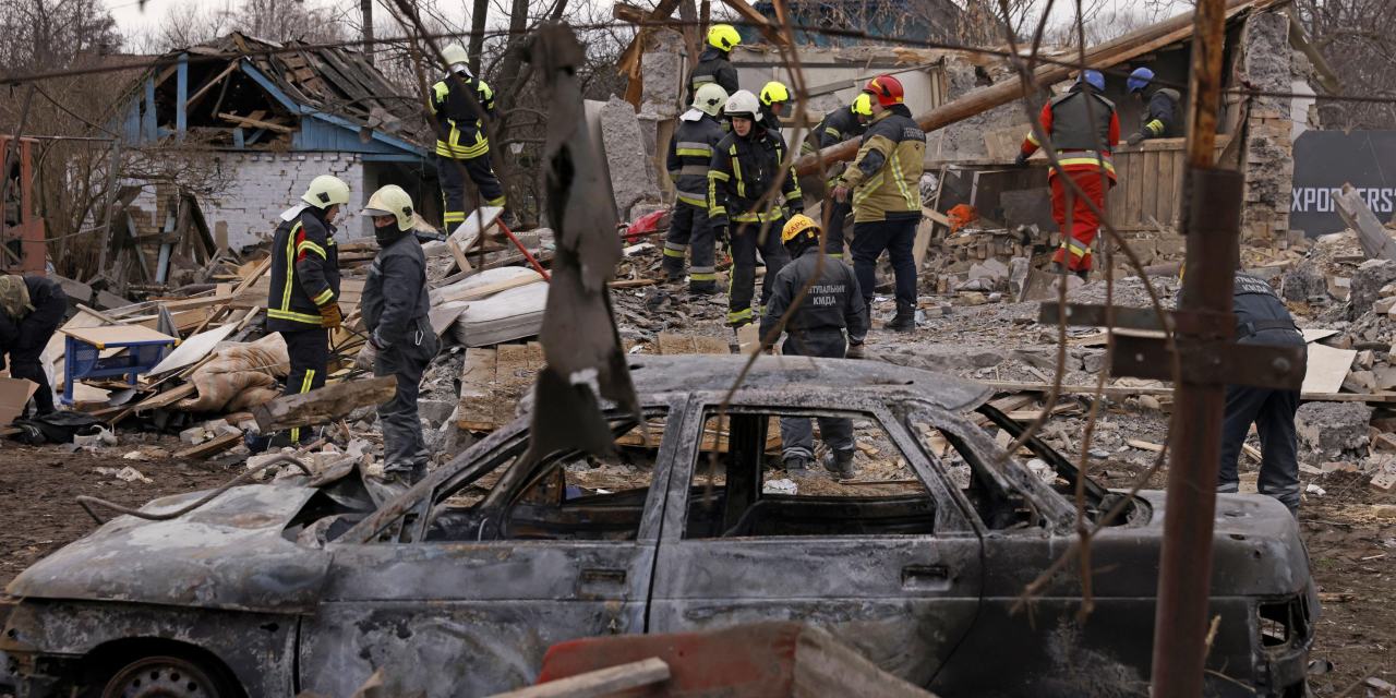 Ukraine Crisis Escalates: Russia Unleashes Aerial Barrage, US Proposes Peace Plan Ukraine Crisis Escalates: Russia Unleashes Aerial Barrage, US Proposes Peace Plan